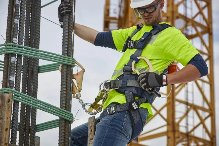 safety harness for construction